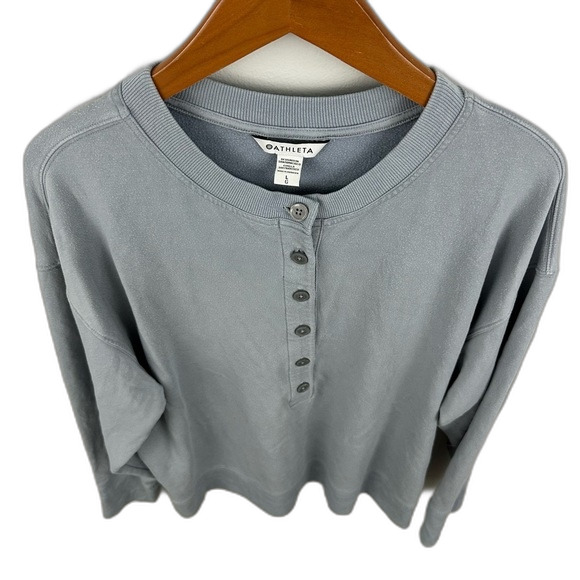 Athleta Baby Blue Balance Henley Sweatshirt Size Large - Picture 4 of 15